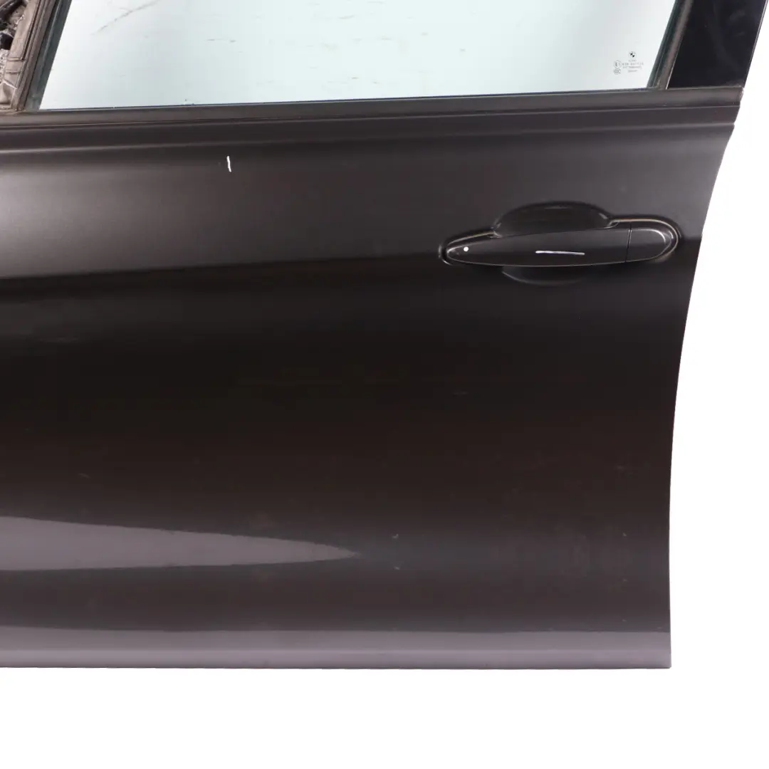 Puerta Delantera Izquierda Mineralgrau Metallic - B39 para BMW F30 F31 con número de pieza 7298565 BMW F30 F31 Puerta Delantera Izquierda Mineralgrau Metallic - B39 - SKU 7298565-MG1 - Número de pieza 7298565