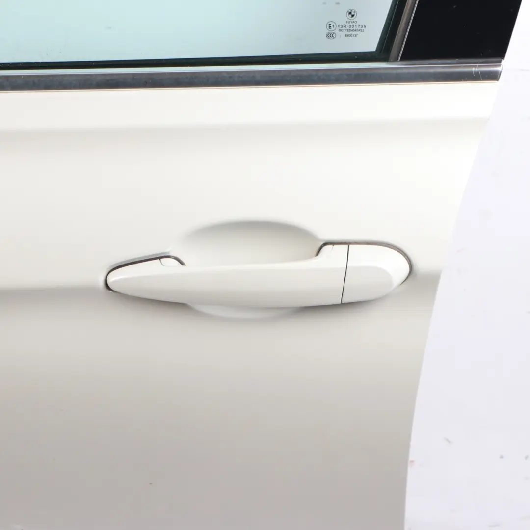 Front Left Door N/S Mineralweiss Mineral White - A96 to BMW F30 F31 with Part number 7298565 BMW F30 F31 Front Left Door N/S Mineralweiss Mineral White - A96 - SKU 7298565-MW - Part number 7298565