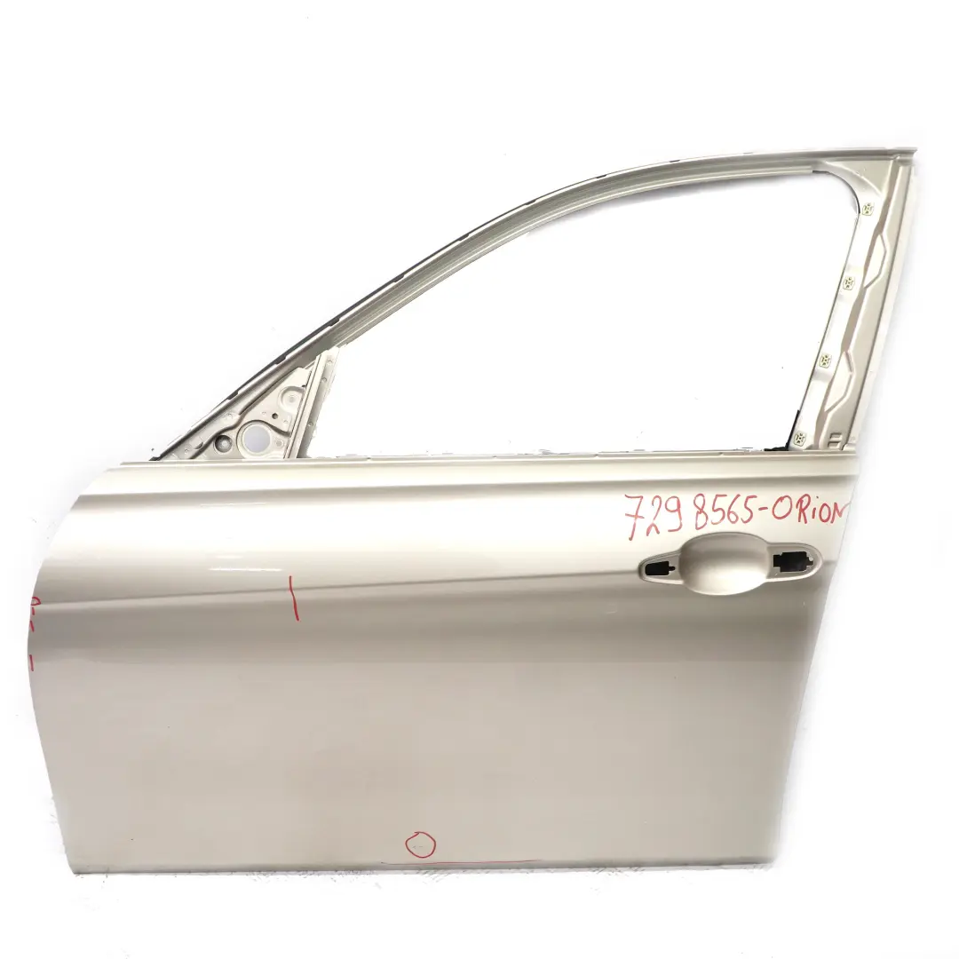 Porta anteriore sinistra Orionsilber Orion Silver Metallic - A92 per BMW F30 F31 con numero di parte 7298565 BMW F30 F31 Porta anteriore sinistra Orionsilber Orion Silver Metallic - A92 - SKU 7298565-ORION - Numero di parte 7298565