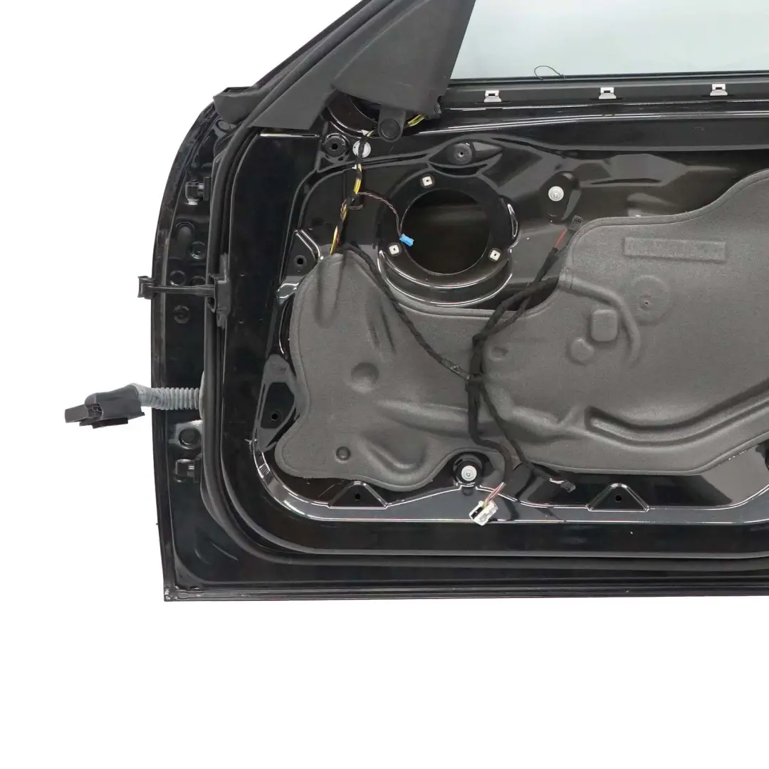 Puerta Delantera Derecha Zafiro Negro Metalizado - 475 para BMW F30 F31 con número de pieza 7298566 BMW F30 F31 Puerta Delantera Derecha Zafiro Negro Metalizado - 475 - SKU 7298566-BS2 - Número de pieza 7298566
