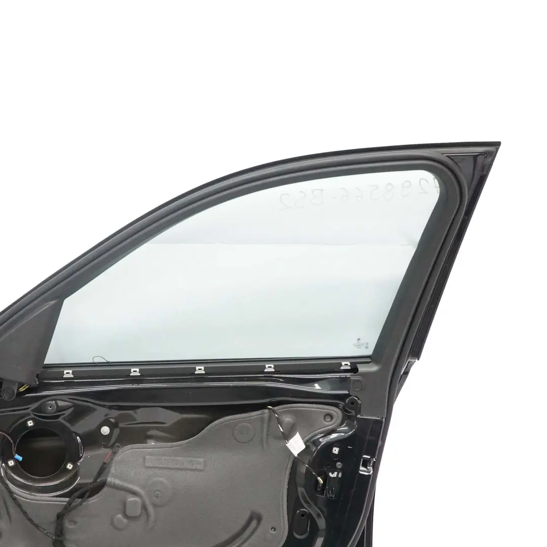 Drzwi Prawe Przednie Black Sapphire do BMW F30 F31 o numerze 7298566 BMW F30 F31 Drzwi Prawe Przednie Black Sapphire - SKU 7298566-BS2 - Numer Części 7298566