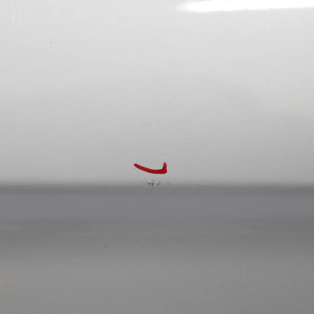 Drzwi Prawy Przód Glacier Silver A83 do BMW F30 F31 o numerze 7298566 BMW F30 F31 Drzwi Prawy Przód Glacier Silver A83 - SKU 7298566-GSB - Numer Części 7298566