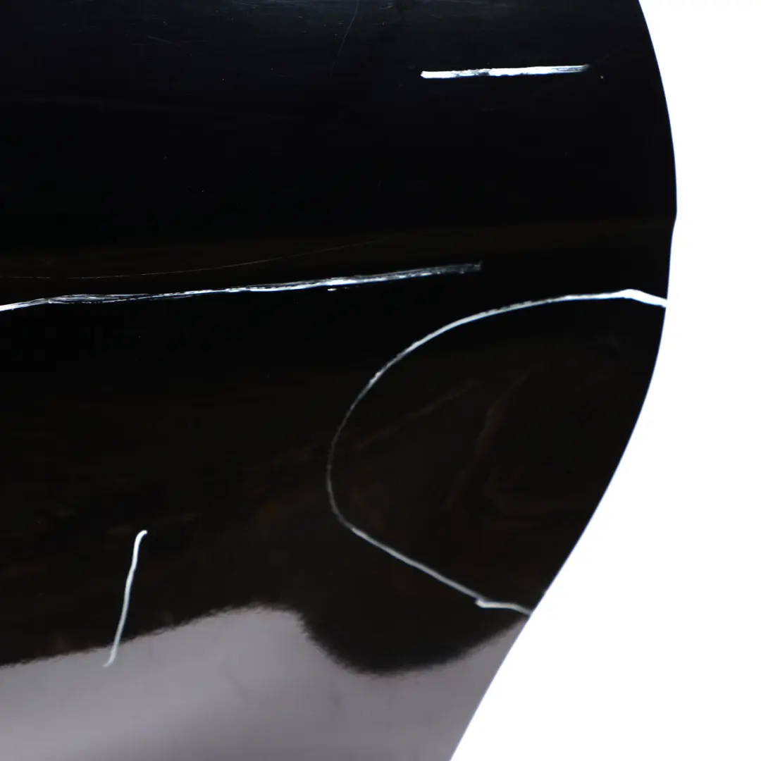 Drzwi Prawy Przód Schwarz 2 Black 668 do BMW F30 F31 o numerze 7298566 BMW F30 F31 Drzwi Prawy Przód Schwarz 2 Black 668 - SKU 7298566-SCH - Numer Części 7298566