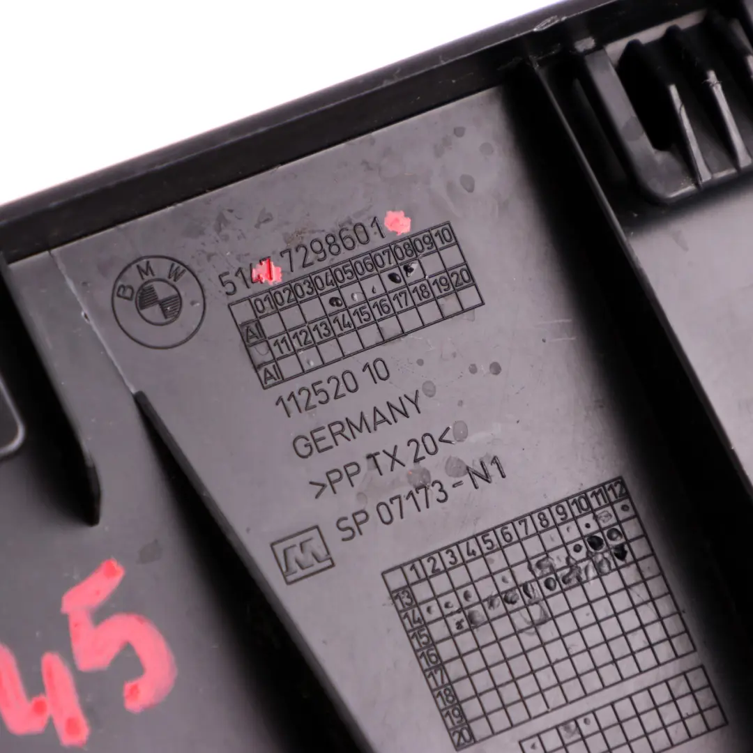 Schowek Bagażnika do BMW F45 Active Tourer o numerze 7298601 BMW F45 Active Tourer Schowek Bagażnika - SKU 7298601 - Numer Części 7298601