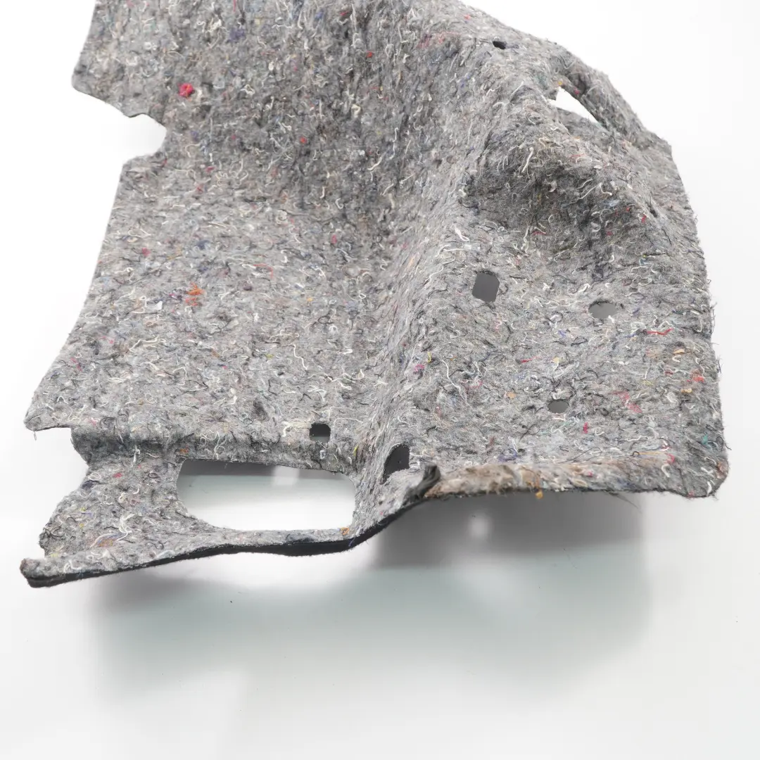 Insonorisation Panneau isolant de passage de roue arrière droite pour BMW F45 à propos du numéro de pièce 7298608 BMW F45 Insonorisation Panneau isolant de passage de roue arrière droite - SKU 7298608 - Numéro de pièce 7298608