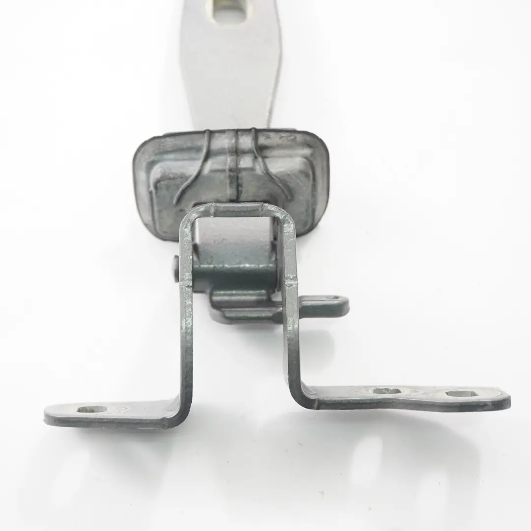 Bisagra del maletero Tapa Portón trasero derecho Space Grey - A52 para BMW X3 F25 con número de pieza 7298704 BMW X3 F25 Bisagra del maletero Tapa Portón trasero derecho Space Grey - A52 - SKU 7298704-SCG - Número de pieza 7298704