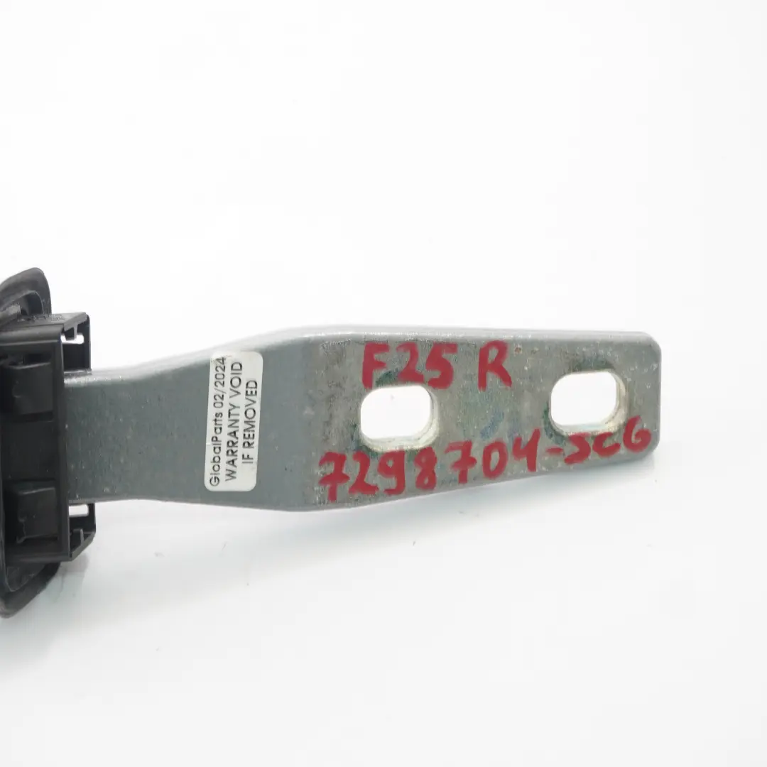 Cerniera bagagliaio Portellone posteriore destro Space Grey - A52 per BMW X3 F25 con numero di parte 7298704 BMW X3 F25 Cerniera bagagliaio Portellone posteriore destro Space Grey - A52 - SKU 7298704-SCG - Numero di parte 7298704