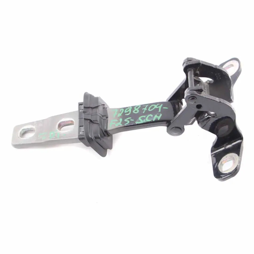 Zawias Klapy Bagażnika Prawy Czarny 2 - 668 do BMW X3 F25 o numerze 7298704 BMW X3 F25 Zawias Klapy Bagażnika Prawy Czarny 2 - 668 - SKU 7298704-SCH - Numer Części 7298704