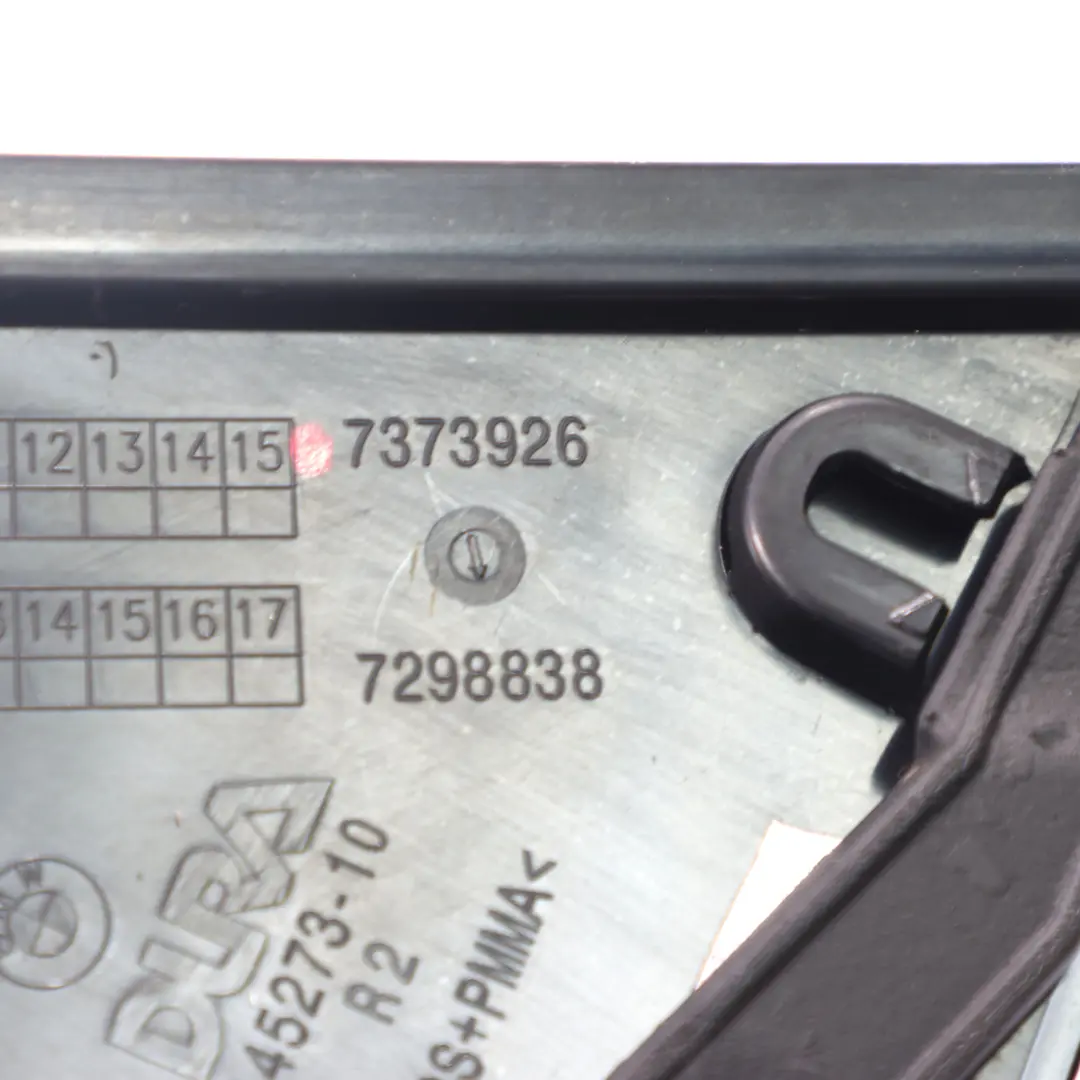 Panneau d'habillage arrière droit de porte de fenêtre Noir pour BMW F45 à propos du numéro de pièce 7298838 BMW F45 Panneau d'habillage arrière droit de porte de fenêtre Noir - SKU 7298838 - Numéro de pièce 7298838
