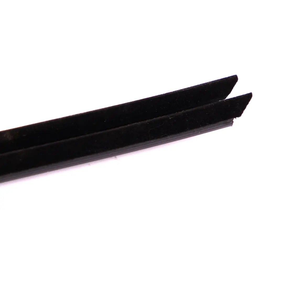 Joint d'étanchéité de porte arrière droite pour BMW 2 F45 Active Tourer à propos du numéro de pièce 7298848 BMW 2 F45 Active Tourer Joint d'étanchéité de porte arrière droite - SKU 7298848 - Numéro de pièce 7298848