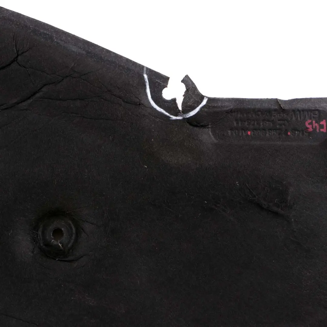 Pannello isolamento acustico cofano motore per BMW 2 F45 F46 con numero di parte 7298866 BMW 2 F45 F46 Pannello isolamento acustico cofano motore - SKU 7298866 - Numero di parte 7298866