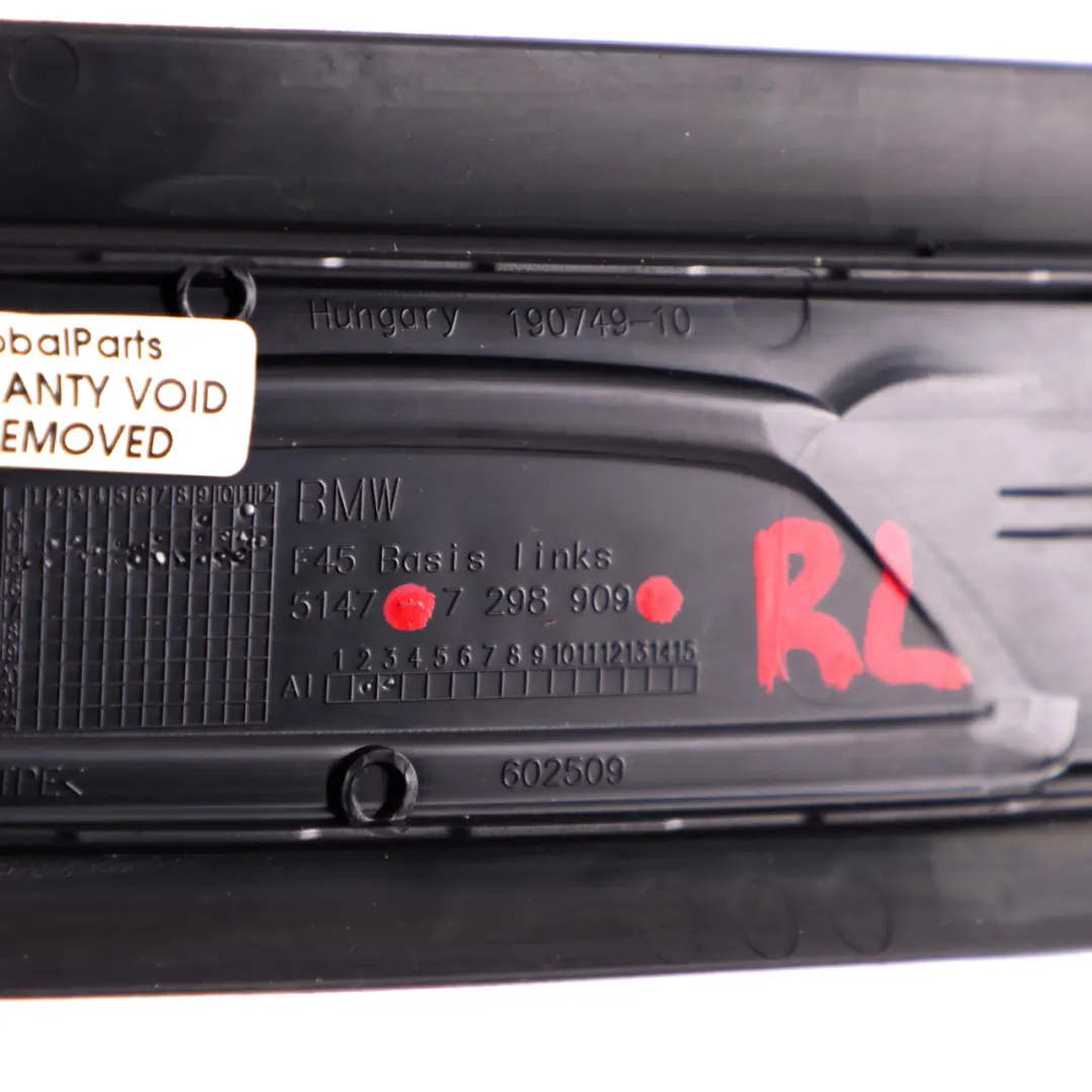 Porta d'Ingresso Posteriore Sinistra Coprire Davanzale per BMW F45 Active Tourer con numero di parte 7298909 BMW F45 Active Tourer Porta d'Ingresso Posteriore Sinistra Coprire Davanzale - SKU 7298909 - Numero di parte 7298909