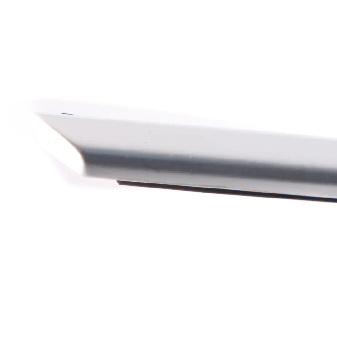 Channel Sealing Outside Door Front Rght O/S Aluminium Matt to BMW F30 with Part number 7298918 BMW F30 Channel Sealing Outside Door Front Rght O/S Aluminium Matt - SKU 7298918 - Part number 7298918