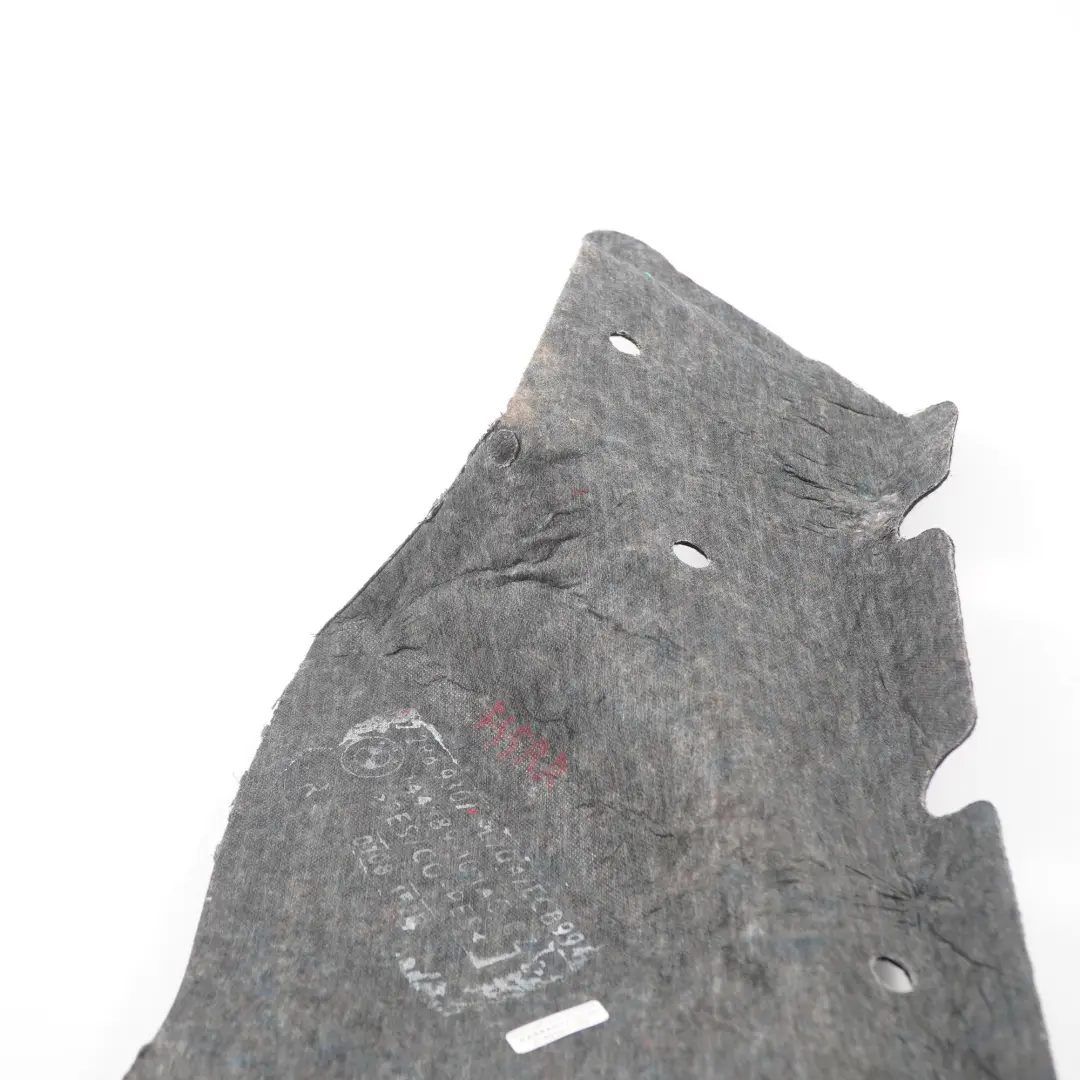 Pannello isolante per passaruota posteriore destro per BMW F45 con numero di parte 7298930 BMW F45 Pannello isolante per passaruota posteriore destro - SKU 7298930 - Numero di parte 7298930