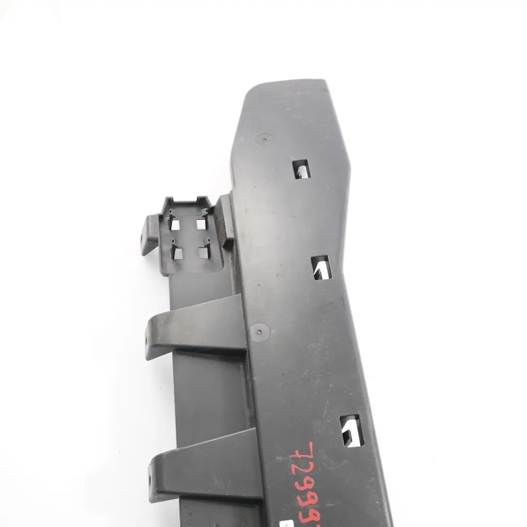 Portaparaurti Posteriore Touring Adattatore Montaggio Staffa per BMW F11 con numero di parte 7299972 BMW F11 Portaparaurti Posteriore Touring Adattatore Montaggio Staffa - SKU 7299972 - Numero di parte 7299972