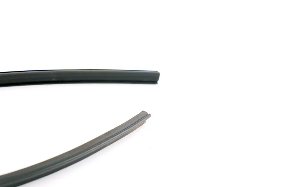 Conditionnement Joint Chassis de Toit Cadre a Gauche pour Mini Cooper One F56 à propos du numéro de pièce 7300003 Mini Cooper One F56 Conditionnement Joint Chassis de Toit Cadre a Gauche - SKU 7300003 - Numéro de pièce 7300003