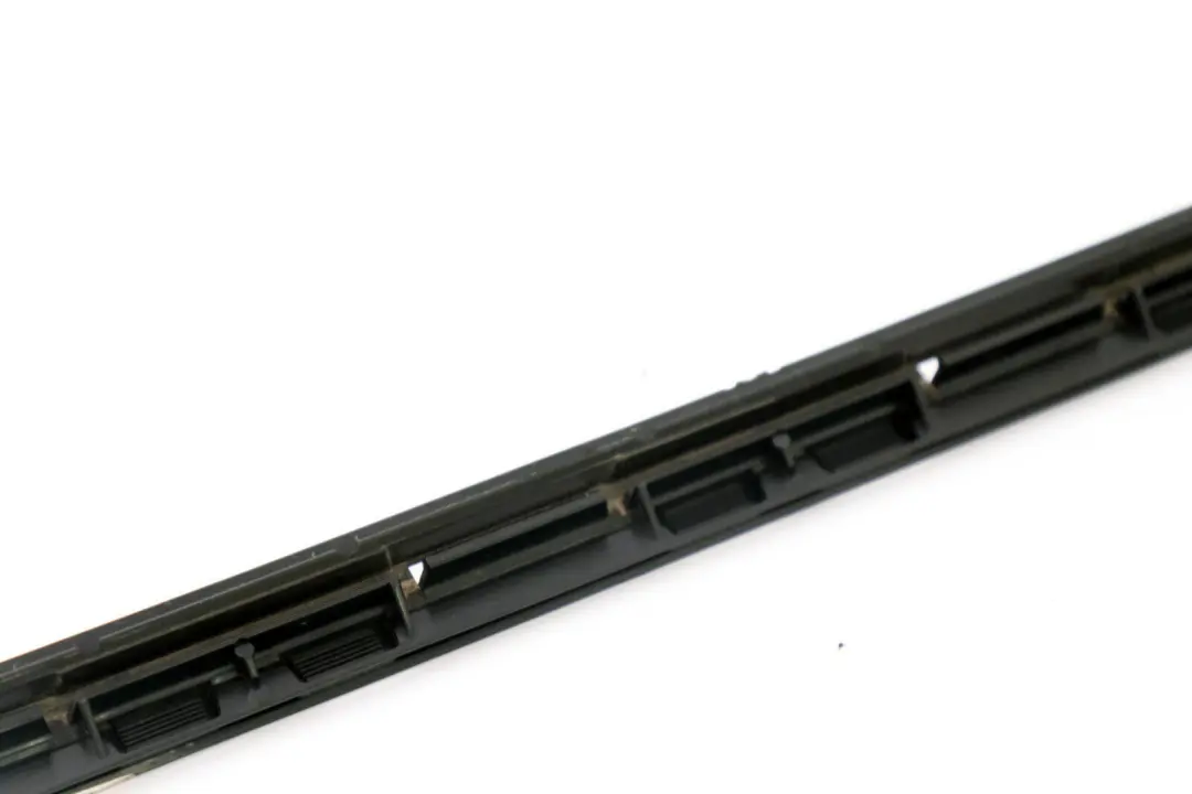 *MINI Cooper One F56 Halteleiste Zierleiste Seitenwand Liste Links für mit Teilenummer 7300023 *MINI Cooper One F56 Halteleiste Zierleiste Seitenwand Liste Links - SKU 7300023 - Teilenummer 7300023