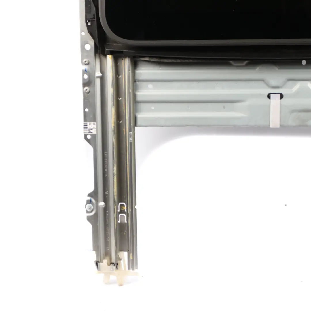 Sunroof Sliding Roof BMW F22 F30 F32 Sliding Sun Roof Frame Assembly 7846282 to with Part number 7300238 Sunroof Sliding Roof BMW F22 F30 F32 Sliding Sun Roof Frame Assembly 7846282 - SKU 7300238-1 - Part number 7300238
