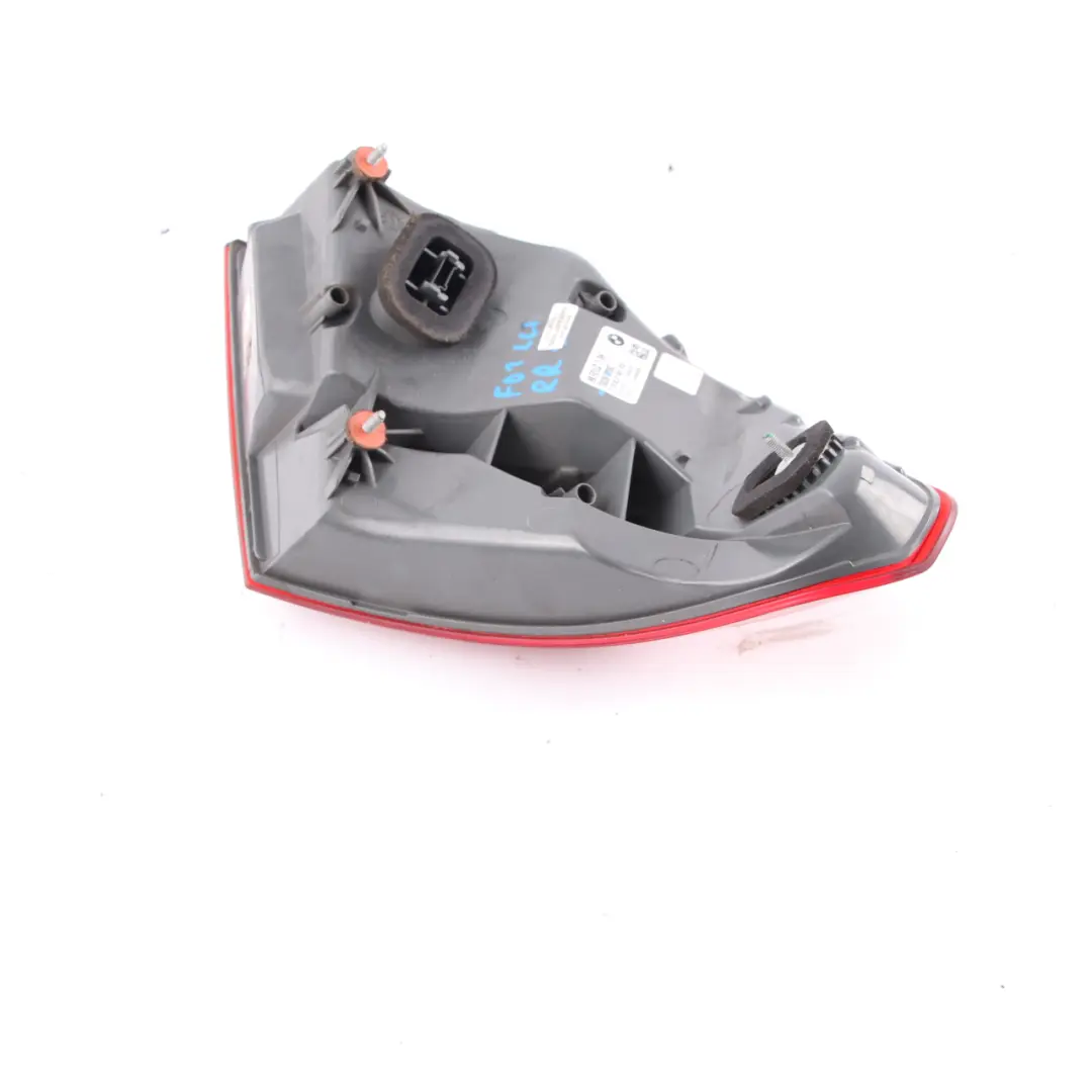 Lamp BMW F01 F02 LCI Saloon Light In The Side Panel Right O/S to Rear with Part number 7300268 Rear Lamp BMW F01 F02 LCI Saloon Light In The Side Panel Right O/S - SKU 7300268 - Part number 7300268