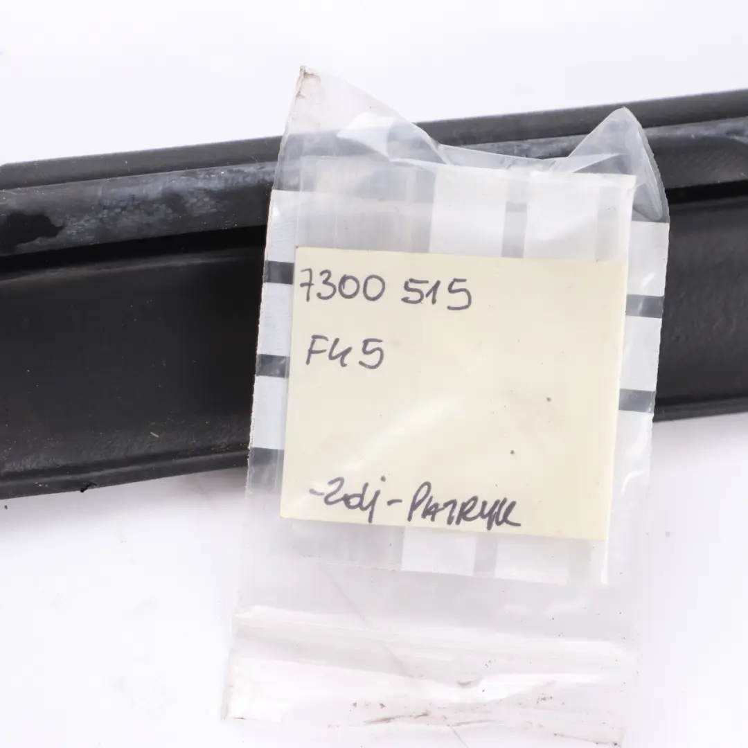 Front Engine Bonnet Hood Seal Gasket Sealing Rubber to BMW F45 with Part number 7300515 BMW F45 Front Engine Bonnet Hood Seal Gasket Sealing Rubber - SKU 7300515 - Part number 7300515