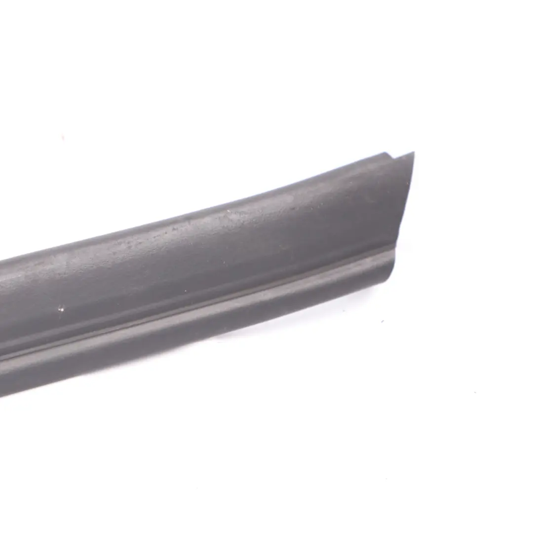 Front Engine Bonnet Hood Seal Gasket Sealing Rubber to BMW F45 with Part number 7300515 BMW F45 Front Engine Bonnet Hood Seal Gasket Sealing Rubber - SKU 7300515 - Part number 7300515