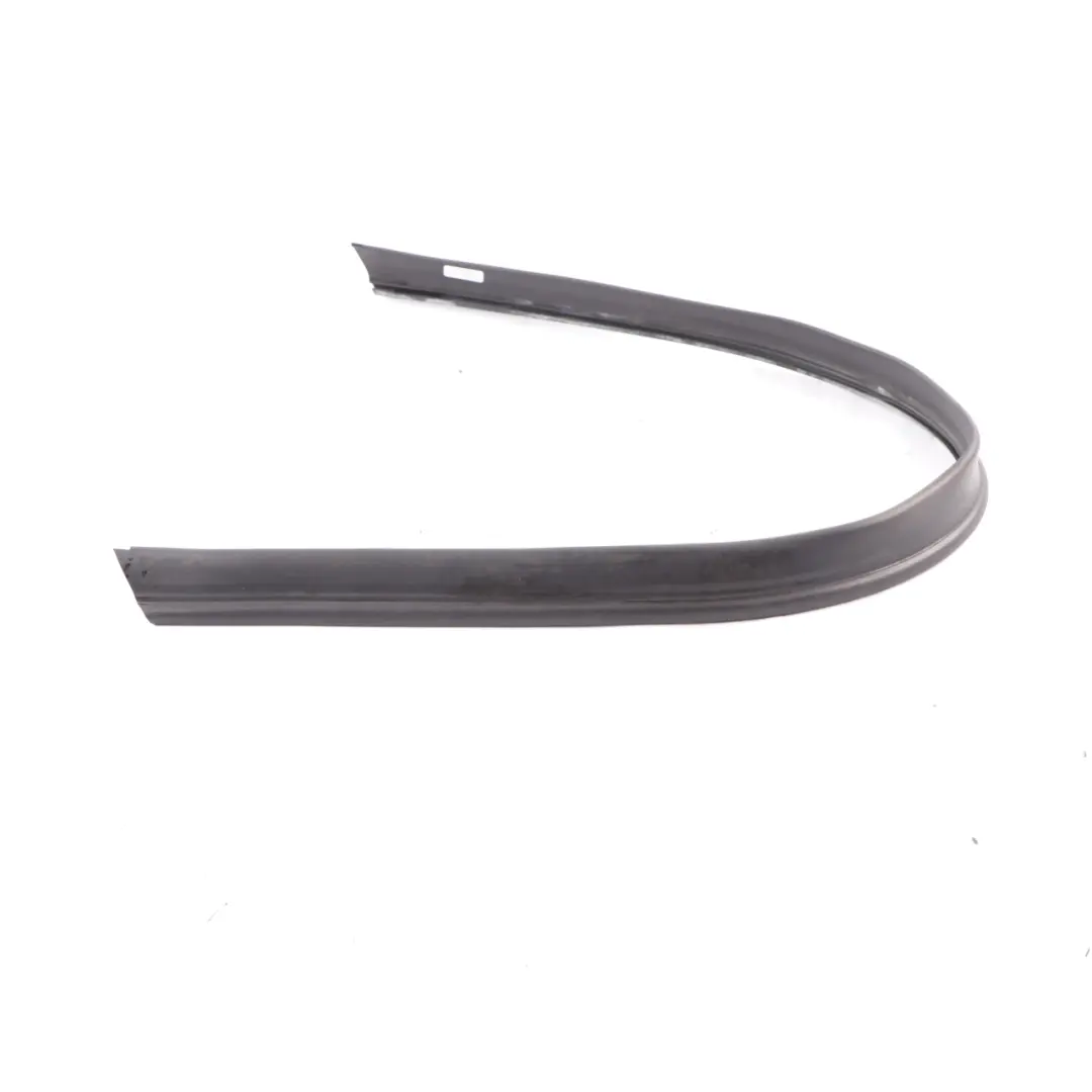 Front Engine Bonnet Hood Seal Gasket Sealing Rubber to BMW F45 with Part number 7300515 BMW F45 Front Engine Bonnet Hood Seal Gasket Sealing Rubber - SKU 7300515 - Part number 7300515