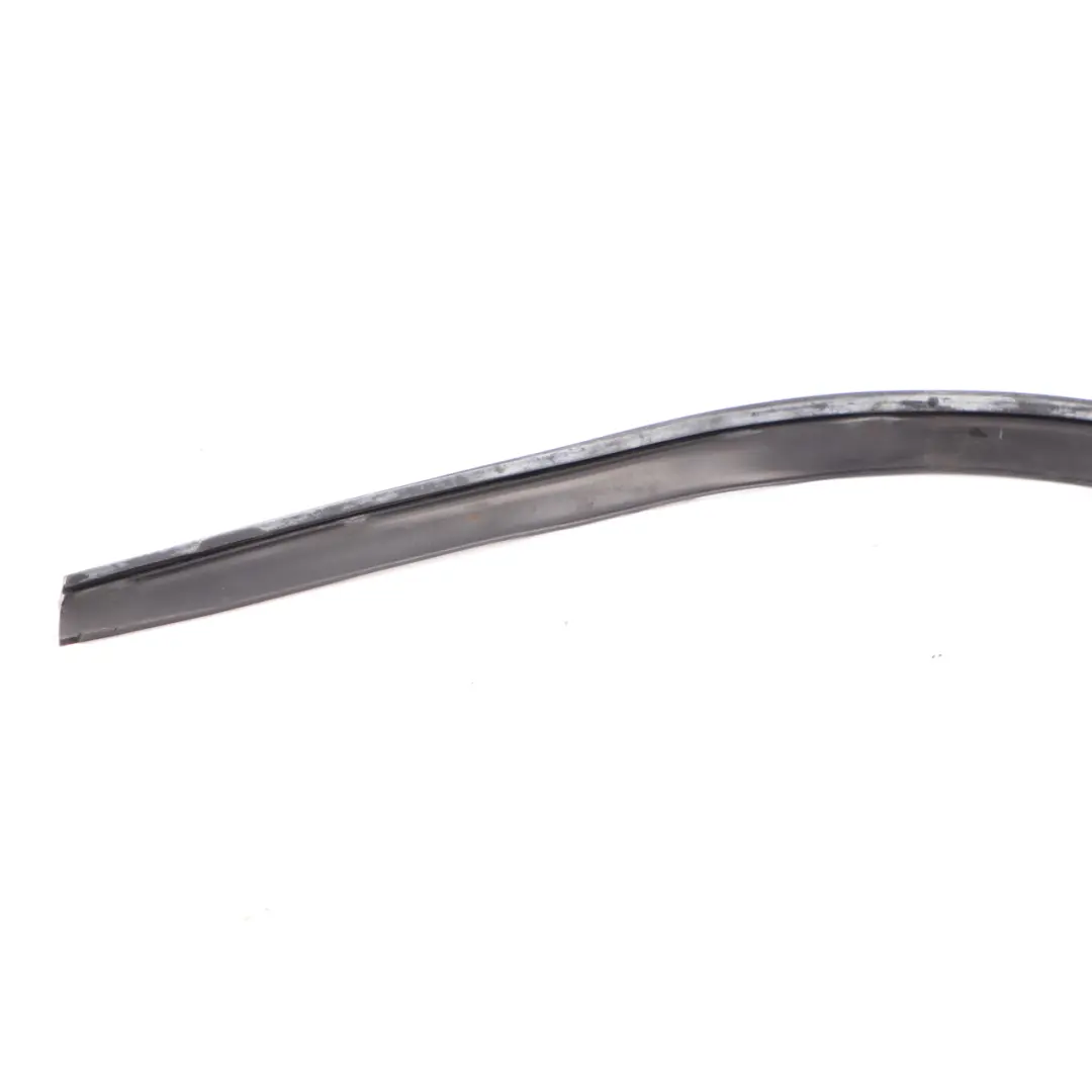 Vorderer Motorraum Motor hauben dichtung 8E0121221E für Audi A4 B7 mit Teilenummer 7300515 Audi A4 B7 Vorderer Motorraum Motor hauben dichtung 8E0121221E - SKU 7300515 - Teilenummer 7300515