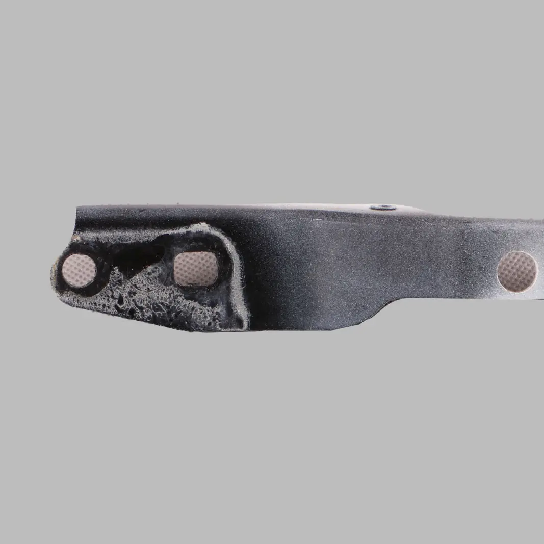 Supporto Puntone Destro Puntone Cappuccio Bianco Alpino 300 per BMW F45 F46 con numero di parte 7300532 BMW F45 F46 Supporto Puntone Destro Puntone Cappuccio Bianco Alpino 300 - SKU 7300532-AW - Numero di parte 7300532