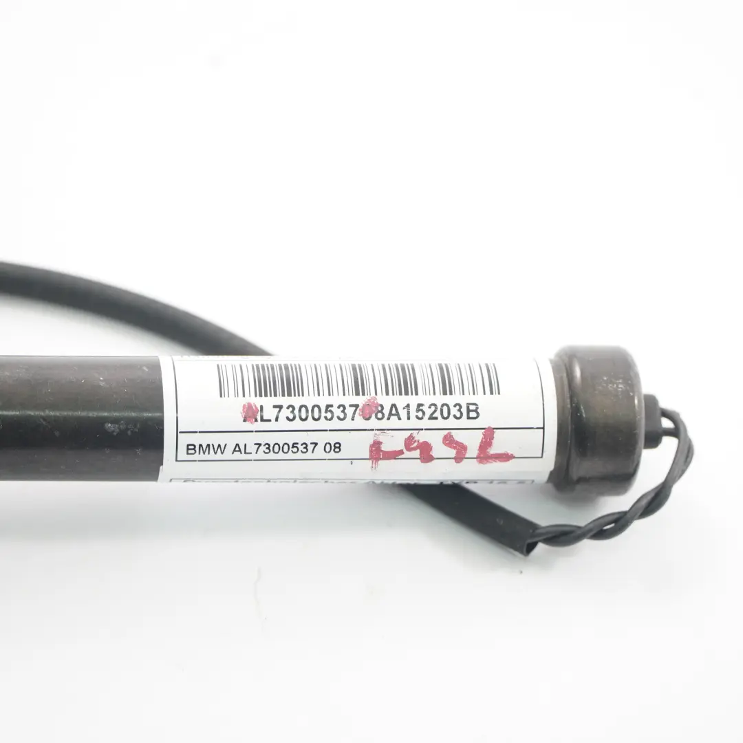 Protection active des piétons PTS Actionneur gauche du capot pour BMW 2 F45 à propos du numéro de pièce 7300537 BMW 2 F45 Protection active des piétons PTS Actionneur gauche du capot - SKU 7300537 - Numéro de pièce 7300537