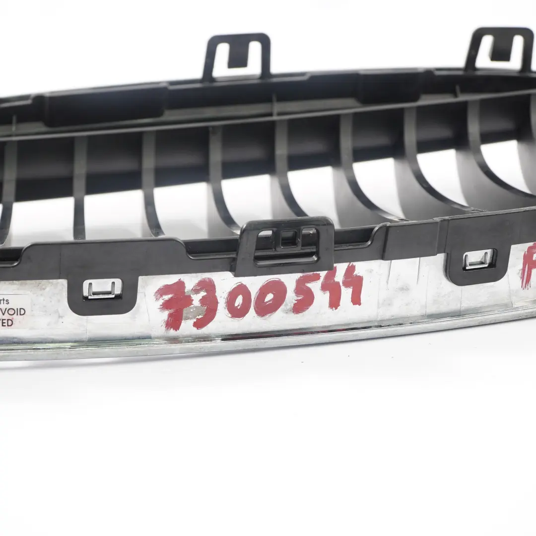 Grille de Aare-Chocs Avant Droite Rein Noir Chrome pour BMW F45 F46 à propos du numéro de pièce 7300544 BMW F45 F46 Grille de Aare-Chocs Avant Droite Rein Noir Chrome - SKU 7300544 - Numéro de pièce 7300544