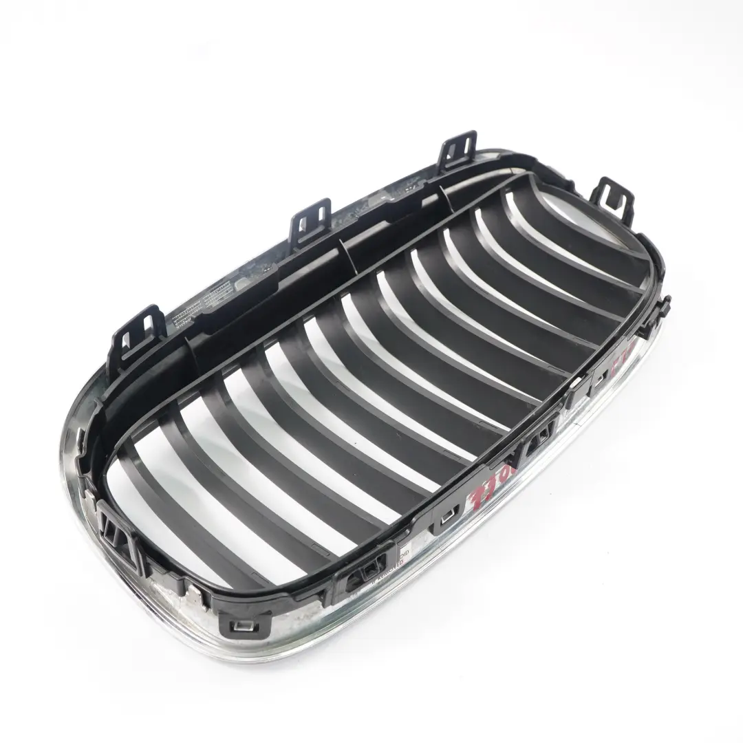 BMW F45 F46 Grille de Aare-Chocs Avant Droite Rein Noir Chrome - SKU 7300544 - Numéro de pièce 7300544