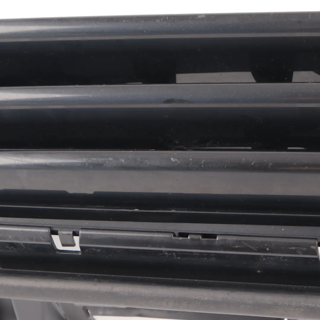 Atrapa Grilla Zderzaka Przód Czarna do Mini Cooper One F55 F56 F57 o numerze 7300586 Mini Cooper One F55 F56 F57 Atrapa Grilla Zderzaka Przód Czarna - SKU 7300586 - Numer Części 7300586