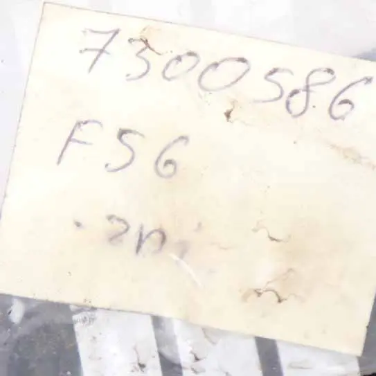 Front Grille Mini Cooper One F55 F56 F57 Bumper Upper Cover Panel Black to with Part number 7300586 Front Grille Mini Cooper One F55 F56 F57 Bumper Upper Cover Panel Black - SKU 7300586 - Part number 7300586