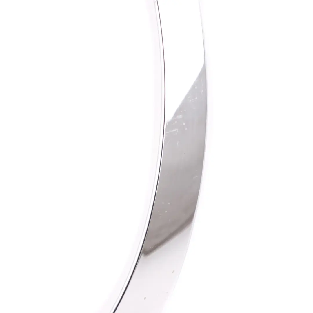 Trim Ring Faro anteriore sinistro Trim Chrome per Mini F55 F56 F57 con numero di parte 7300631 Mini F55 F56 F57 Trim Ring Faro anteriore sinistro Trim Chrome - SKU 7300631 - Numero di parte 7300631