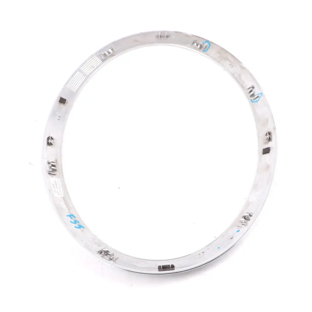 Trim Anillo Faro delantero izquierdo Trim Cromo para Mini F55 F56 F57 con número de pieza 7300631 Mini F55 F56 F57 Trim Anillo Faro delantero izquierdo Trim Cromo - SKU 7300631 - Número de pieza 7300631