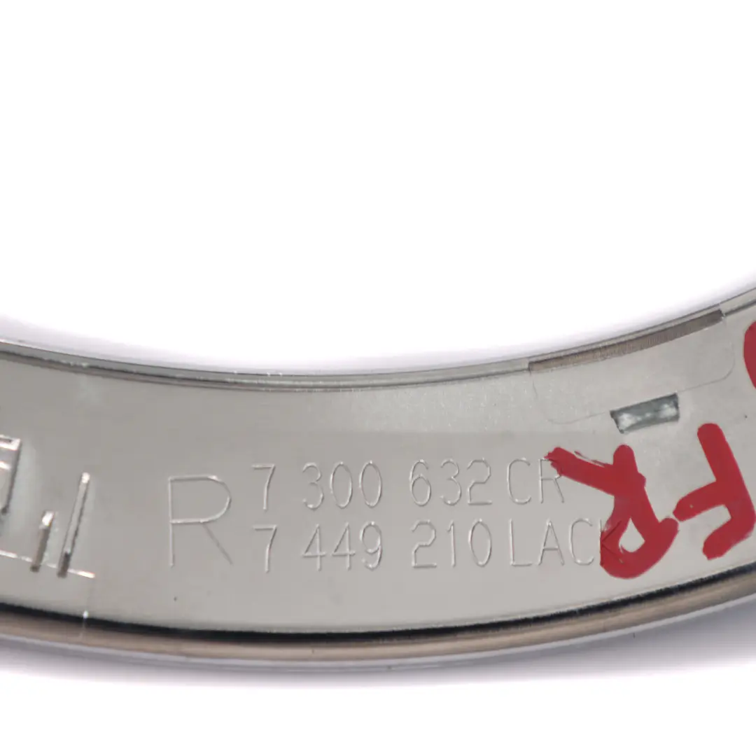 Anneau de garniture phare droit chromé pour Mini One Cooper F55 F56 F57 à propos du numéro de pièce 7300632 Mini One Cooper F55 F56 F57 Anneau de garniture phare droit chromé - SKU 7300632-1 - Numéro de pièce 7300632