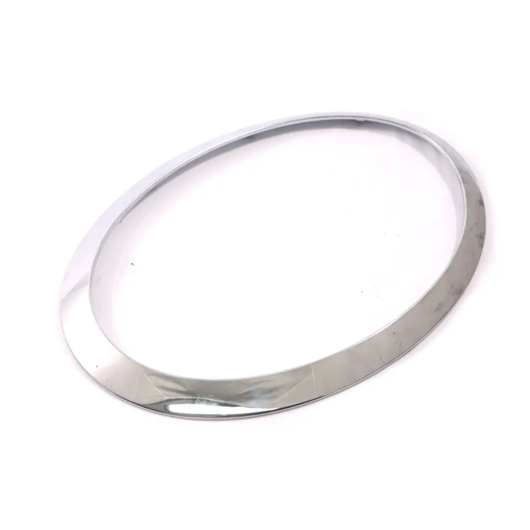 Anello Trim Faro Destro Cromo per Mini One Cooper F55 F56 F57 con numero di parte 7300632 Mini One Cooper F55 F56 F57 Anello Trim Faro Destro Cromo - SKU 7300632-1 - Numero di parte 7300632