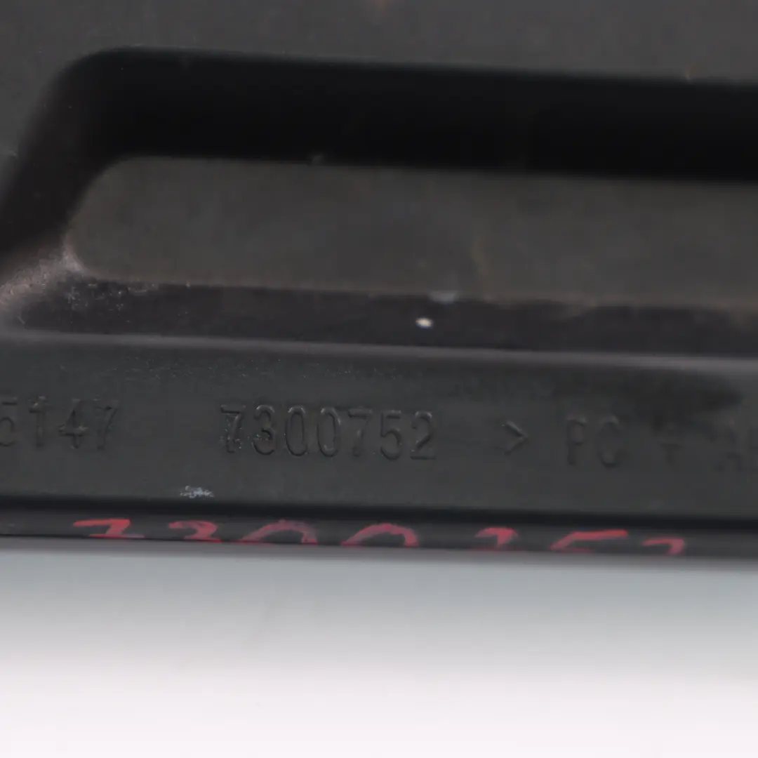 Pannello baule Paratia Anti Ladro Protezione per BMW F33 F83 M4 Cabrio con numero di parte 7300752 BMW F33 F83 M4 Cabrio Pannello baule Paratia Anti Ladro Protezione - SKU 7300752 - Numero di parte 7300752