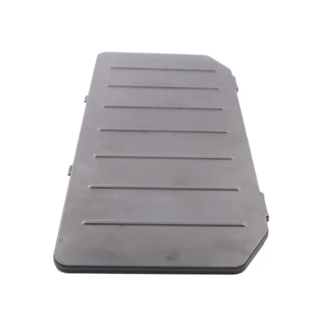 Pannello baule Paratia Anti Ladro Protezione per BMW F33 F83 M4 Cabrio con numero di parte 7300752 BMW F33 F83 M4 Cabrio Pannello baule Paratia Anti Ladro Protezione - SKU 7300752 - Numero di parte 7300752