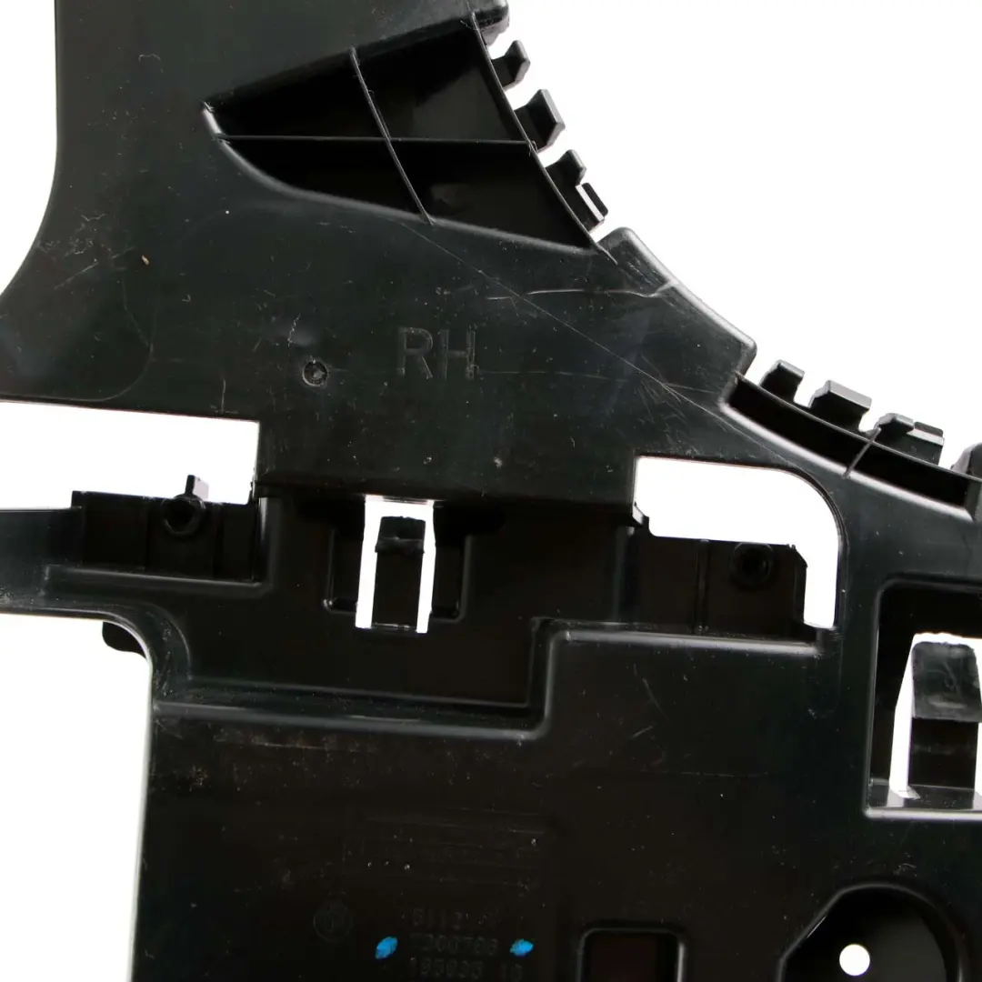  Guía de parachoques BMW F45 trasera derecha lateral soporte de montaje - SKU 7300786 - Número de pieza 7300786