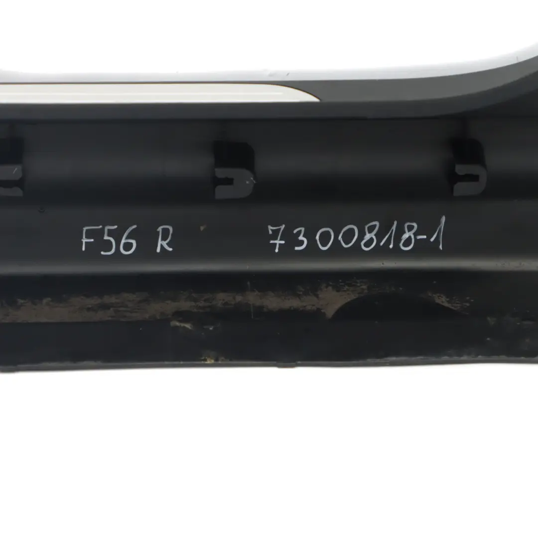 Prawy Próg Listwa Nakładka Czarna Cooper S do Mini F56 o numerze 7300818 Mini F56 Prawy Próg Listwa Nakładka Czarna Cooper S - SKU 7300818-1 - Numer Części 7300818