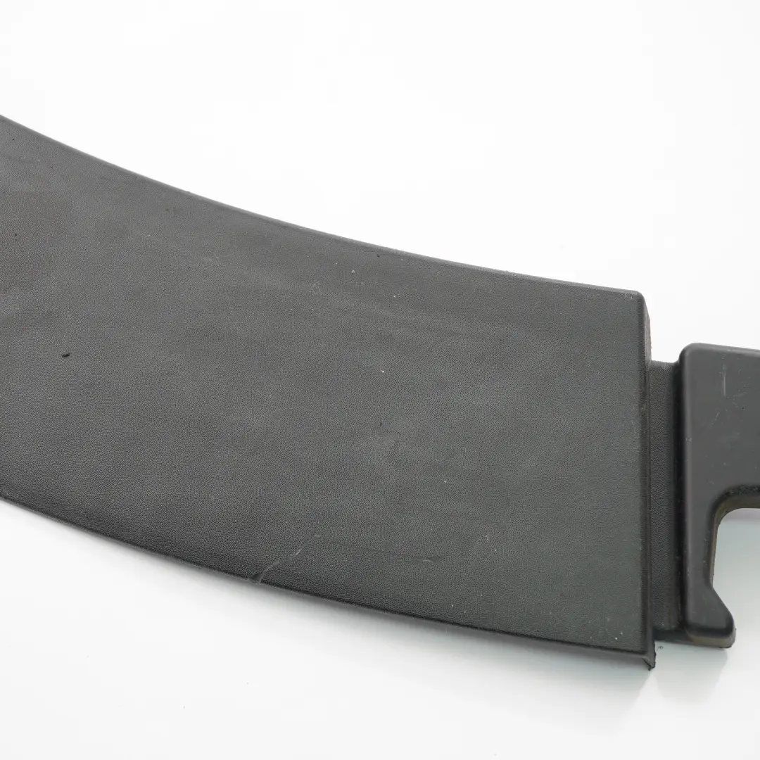 Copertura arco passaruota anteriore destro per Mini F55 F56 F57 con numero di parte 7300820 Mini F55 F56 F57 Copertura arco passaruota anteriore destro - SKU 7300820 - Numero di parte 7300820