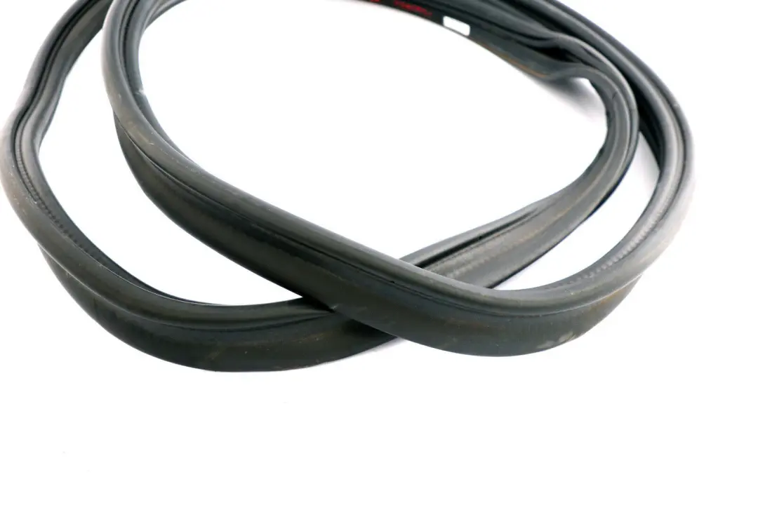 Maletero Tapa Porton Trasero Junta Goma para Mini Cooper One F56 con número de pieza 7375849 Mini Cooper One F56 Maletero Tapa Porton Trasero Junta Goma - SKU 7300838 - Número de pieza 7375849