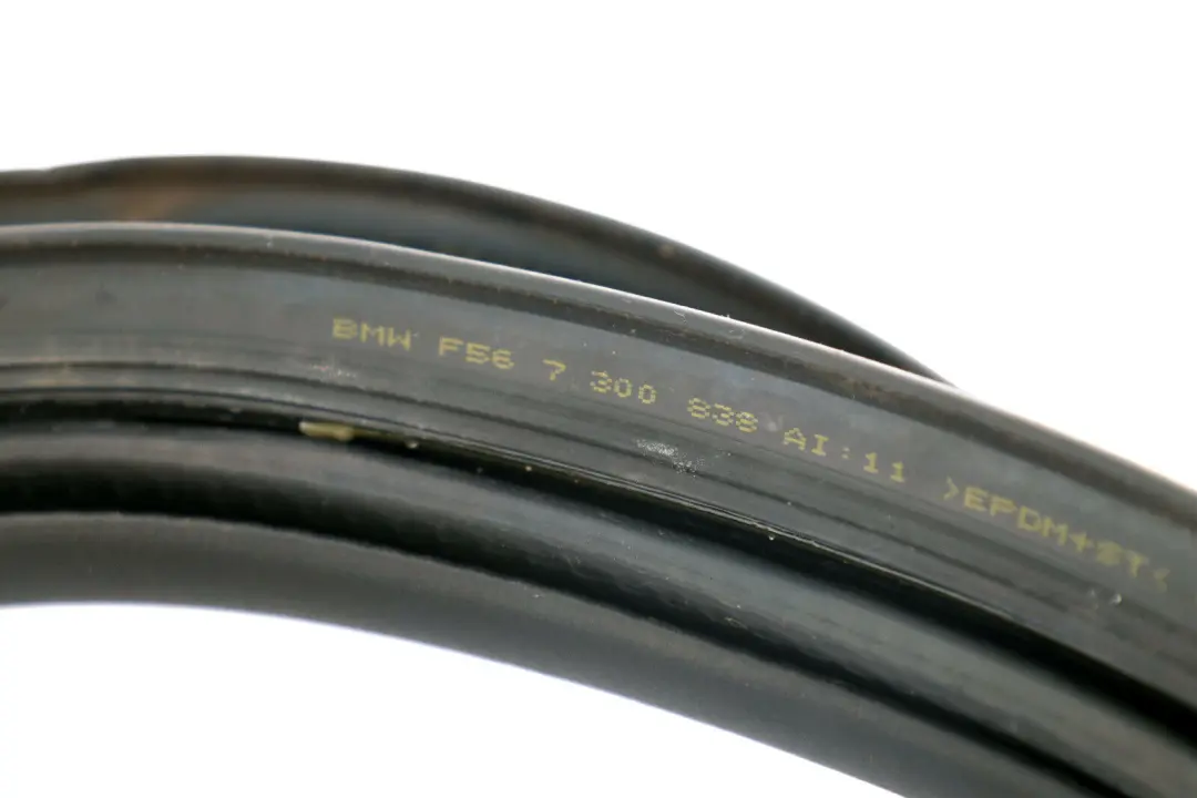 Mini Cooper One F56 Trunk Boot Lid Tailgate Gasket Seal Rubber - SKU 7300838 - Part number 7375849