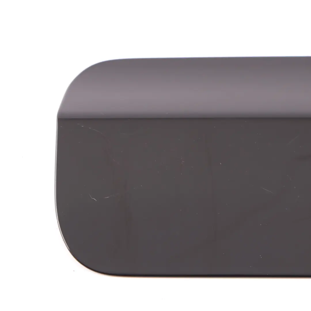 Coperchio carburante BMW F31 Cap Fill In Flap Schwarz 2 Nero 668 per con numero di parte 7300931 Coperchio carburante BMW F31 Cap Fill In Flap Schwarz 2 Nero 668 - SKU 7300931-SCH - Numero di parte 7300931