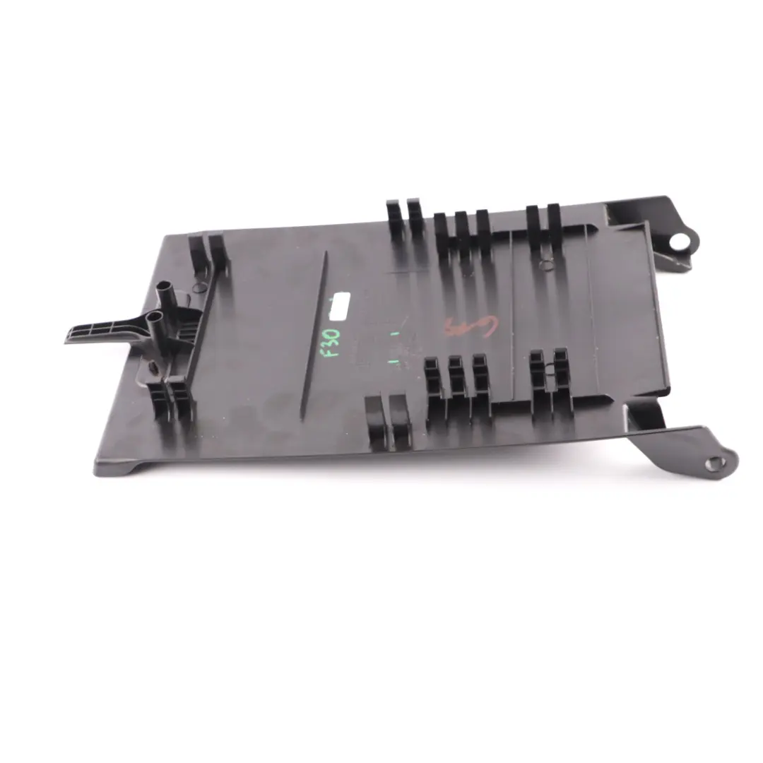 BMW F30 Rücksitz Armlehne Abdeckung Arm Rest Panel Trim Schwarz 7267871 - SKU 7301250 - Teilenummer 7301250