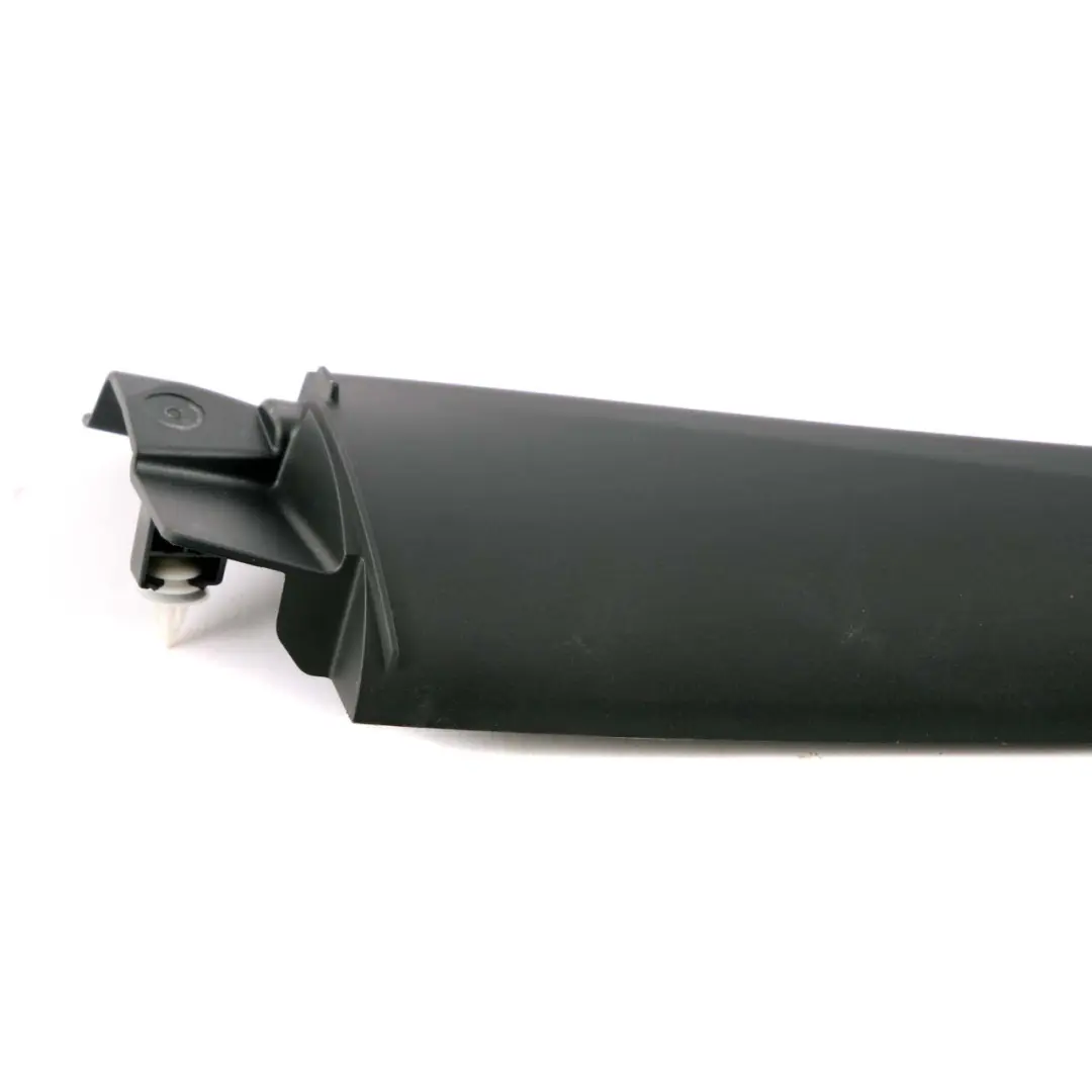 Sello Tapa Espejo Triángulo Interior Puerta Delantera Derecha para BMW F45 con número de pieza 7301506 BMW F45 Sello Tapa Espejo Triángulo Interior Puerta Delantera Derecha - SKU 7301506 - Número de pieza 7301506