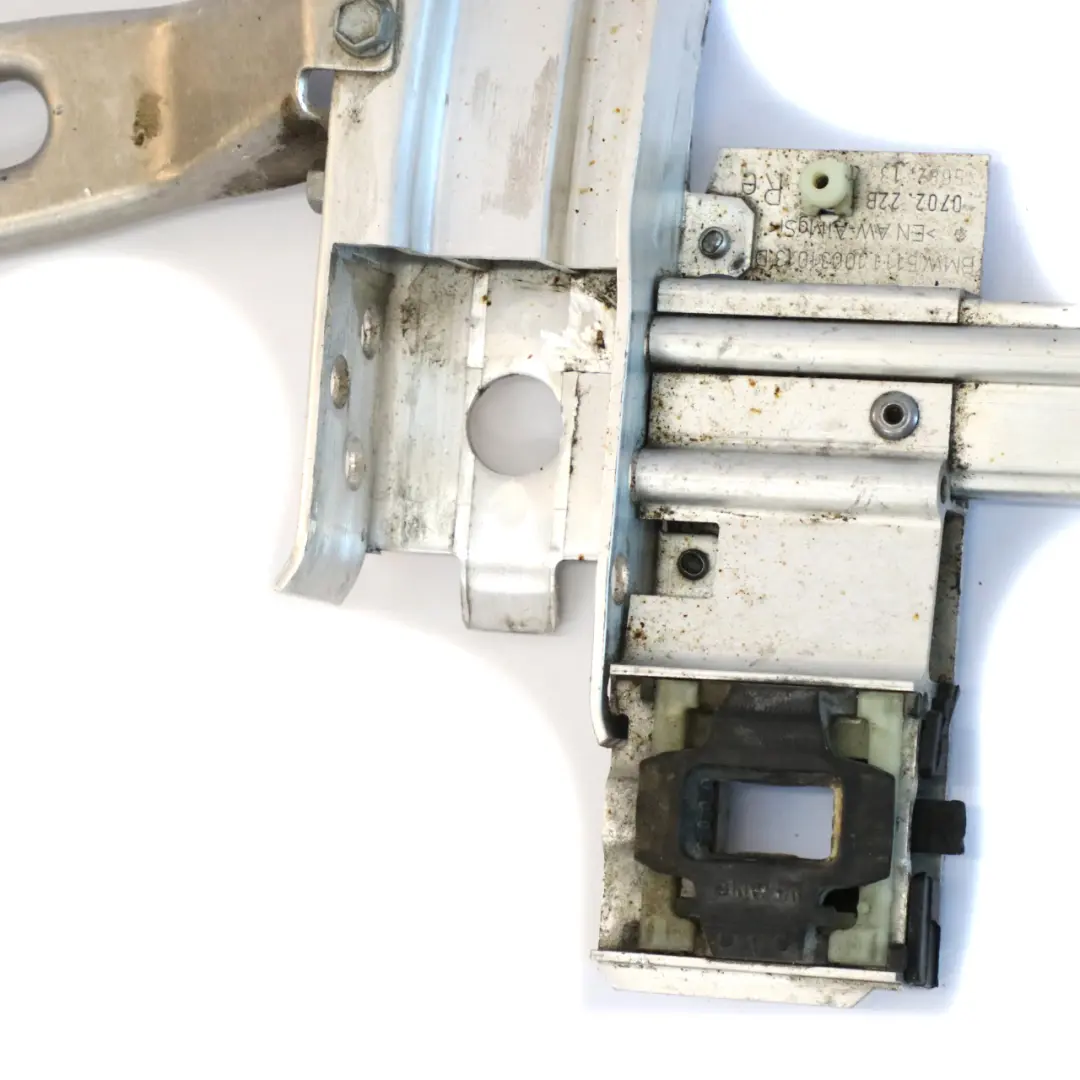 Parachoques delantero BMW F40 F44 F48 Soporte radiador Soporte montaje para con número de pieza 7301604 Parachoques delantero BMW F40 F44 F48 Soporte radiador Soporte montaje - SKU 7301604 - Número de pieza 7301604