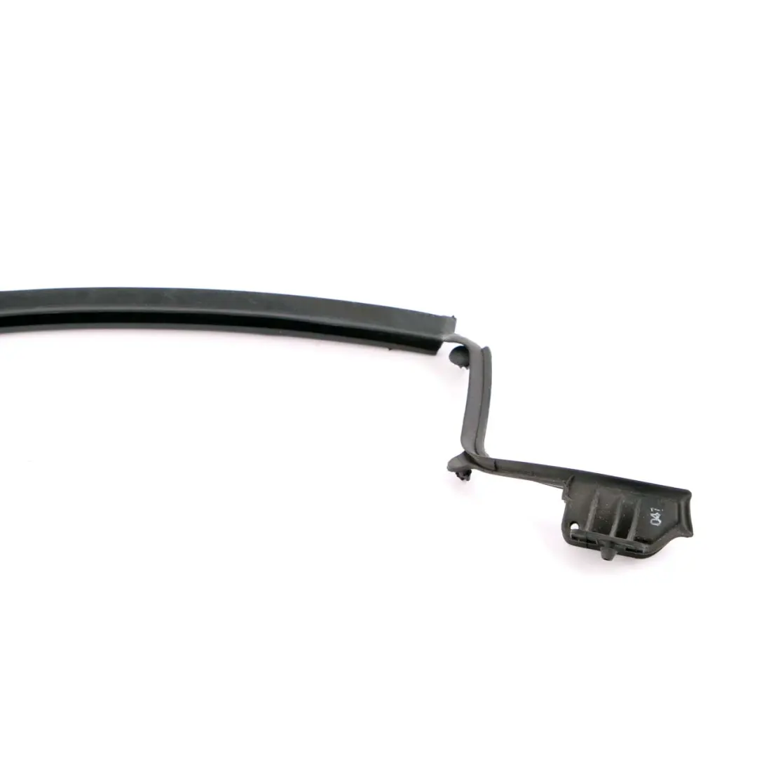 I01Tira junta de sellado canal puerta trasera izquierda eléctrica híbrida para BMW i3 con número de pieza 7301745 BMW i3 I01Tira junta de sellado canal puerta trasera izquierda eléctrica híbrida - SKU 7301745 - Número de pieza 7301745