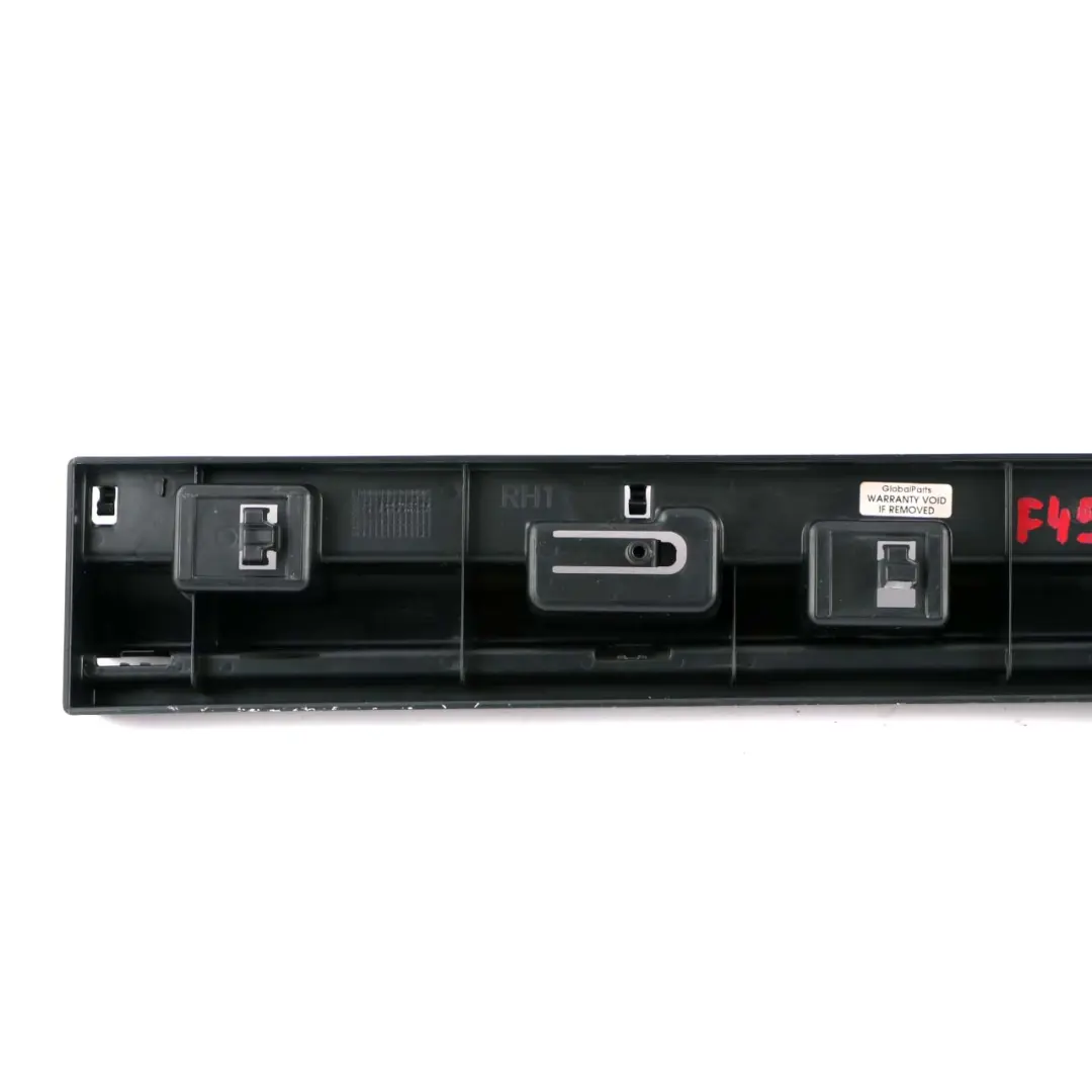 BMW 2 F45 F46 Panneau d'habillage de bas de caisse droit Support de plaque avant - SKU 7301940 - Numéro de pièce 7301940